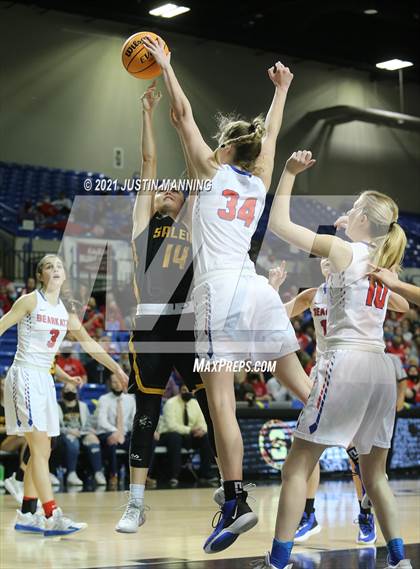 Thumbnail 2 in Melbourne vs. Salem (AAA 2A State Final) photogallery.