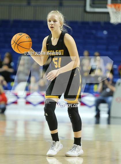 Thumbnail 1 in Melbourne vs. Salem (AAA 2A State Final) photogallery.