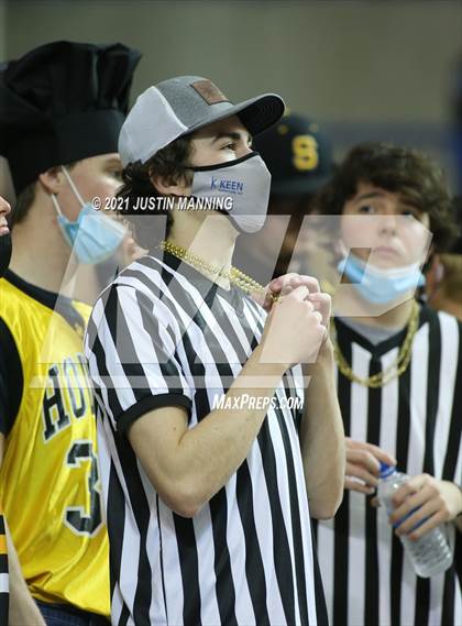Thumbnail 1 in Melbourne vs. Salem (AAA 2A State Final) photogallery.