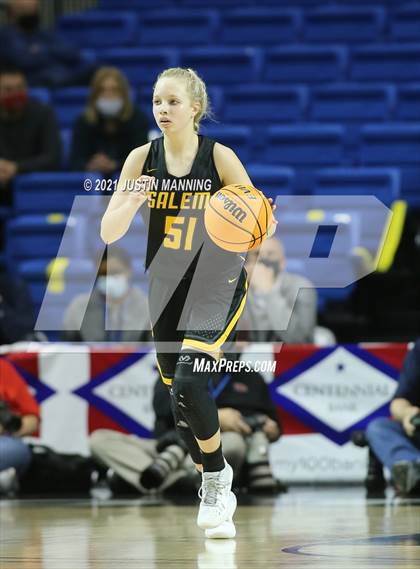 Thumbnail 1 in Melbourne vs. Salem (AAA 2A State Final) photogallery.