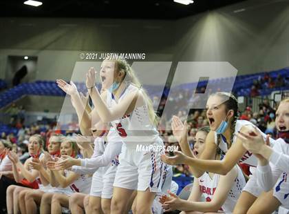 Thumbnail 3 in Melbourne vs. Salem (AAA 2A State Final) photogallery.