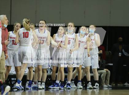 Thumbnail 3 in Melbourne vs. Salem (AAA 2A State Final) photogallery.