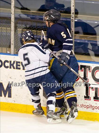 Thumbnail 2 in Needham vs St. John's Prep (MIAA Super 8 Round Robin) photogallery.