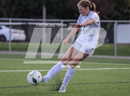 Thumbnail 1 in Bonneville vs Vallivue (IHSAA 4A State Playoff) photogallery.