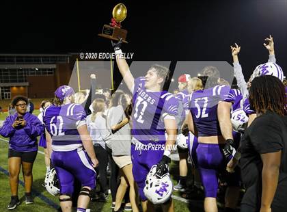 Thumbnail 1 in West vs. Mount Vernon (UIL 3A Area Playoff) photogallery.