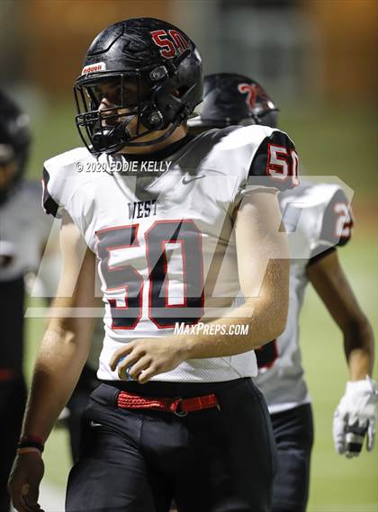 Thumbnail 2 in West vs. Mount Vernon (UIL 3A Area Playoff) photogallery.