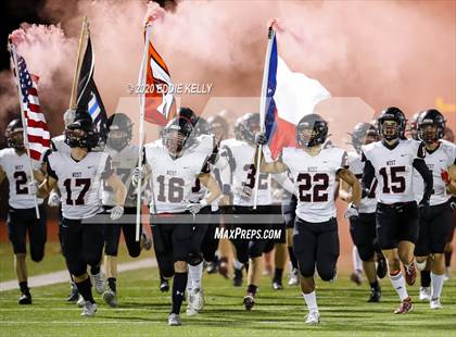 Thumbnail 2 in West vs. Mount Vernon (UIL 3A Area Playoff) photogallery.