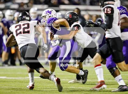 Thumbnail 1 in West vs. Mount Vernon (UIL 3A Area Playoff) photogallery.