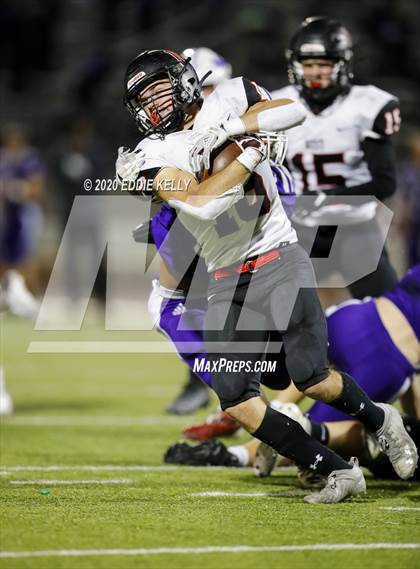 Thumbnail 3 in West vs. Mount Vernon (UIL 3A Area Playoff) photogallery.