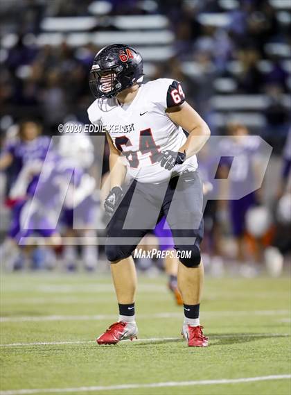 Thumbnail 2 in West vs. Mount Vernon (UIL 3A Area Playoff) photogallery.
