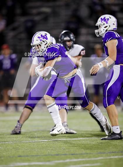 Thumbnail 2 in West vs. Mount Vernon (UIL 3A Area Playoff) photogallery.