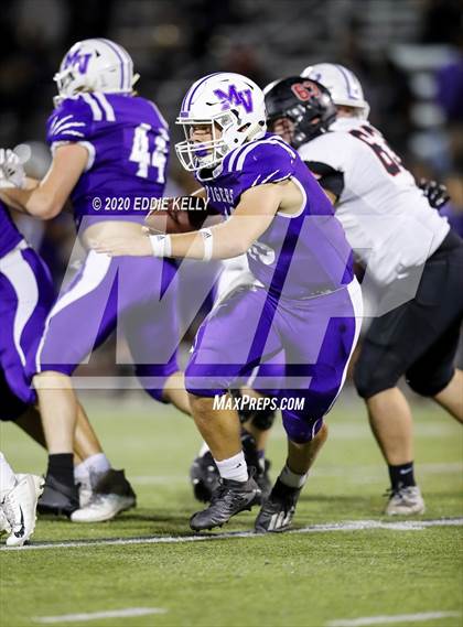 Thumbnail 2 in West vs. Mount Vernon (UIL 3A Area Playoff) photogallery.