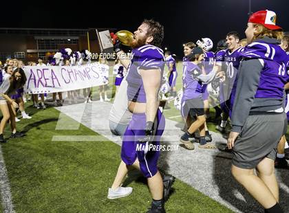 Thumbnail 3 in West vs. Mount Vernon (UIL 3A Area Playoff) photogallery.