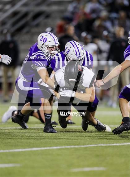 Thumbnail 2 in West vs. Mount Vernon (UIL 3A Area Playoff) photogallery.