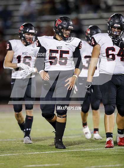 Thumbnail 1 in West vs. Mount Vernon (UIL 3A Area Playoff) photogallery.