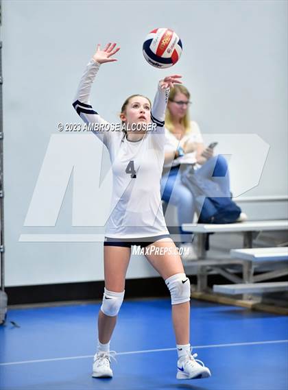 Thumbnail 2 in Episcopal vs. Concordia Lutheran (Houston Open Tournament) photogallery.