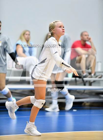 Thumbnail 3 in Episcopal vs. Concordia Lutheran (Houston Open Tournament) photogallery.
