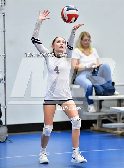 Thumbnail 3 in Episcopal vs. Concordia Lutheran (Houston Open Tournament) photogallery.