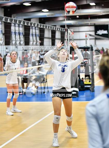 Thumbnail 3 in Episcopal vs. Concordia Lutheran (Houston Open Tournament) photogallery.