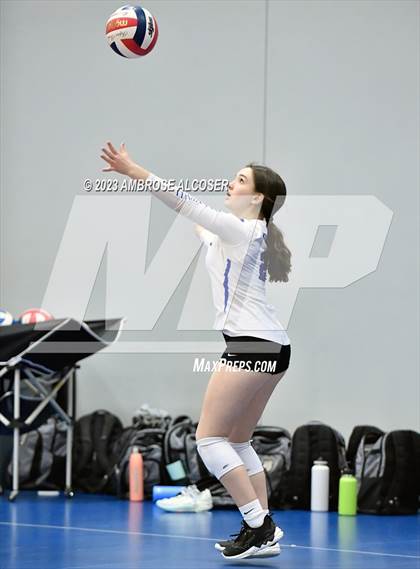 Thumbnail 2 in Episcopal vs. Concordia Lutheran (Houston Open Tournament) photogallery.