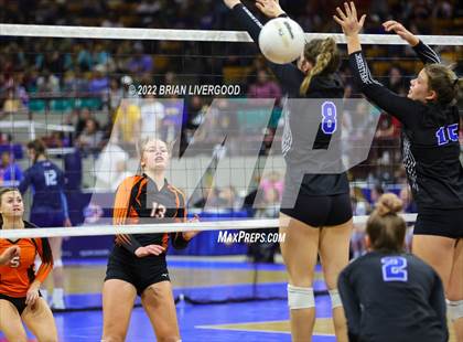 Thumbnail 3 in Resurrection Christian vs. Lamar (CHSAA 3A State Championships Semifinal) photogallery.