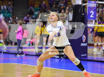 Thumbnail 2 in Resurrection Christian vs. Lamar (CHSAA 3A State Championships Semifinal) photogallery.