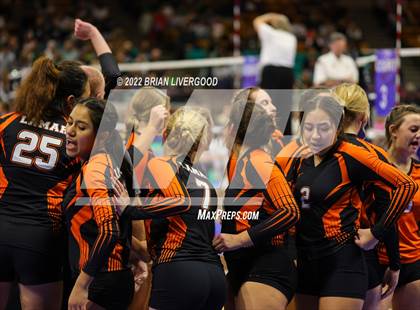 Thumbnail 2 in Resurrection Christian vs. Lamar (CHSAA 3A State Championships Semifinal) photogallery.