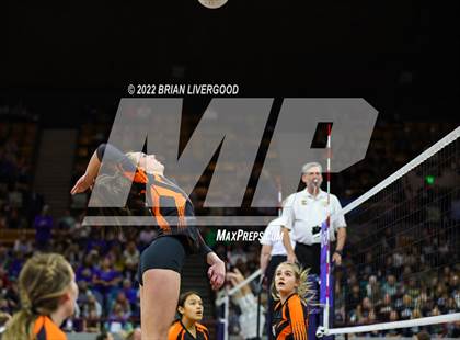 Thumbnail 1 in Resurrection Christian vs. Lamar (CHSAA 3A State Championships Semifinal) photogallery.