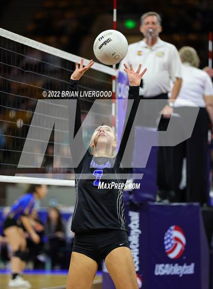 Thumbnail 3 in Resurrection Christian vs. Lamar (CHSAA 3A State Championships Semifinal) photogallery.