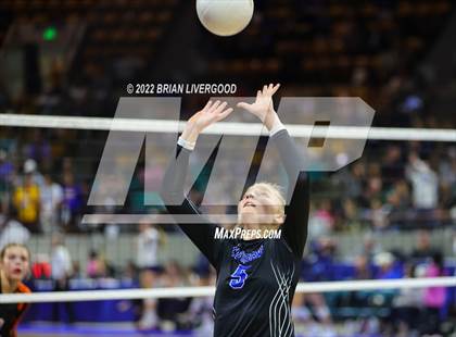 Thumbnail 2 in Resurrection Christian vs. Lamar (CHSAA 3A State Championships Semifinal) photogallery.