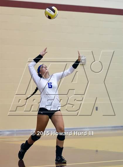 Thumbnail 2 in Richland vs Brewer (EMS-ISD Tournament) photogallery.