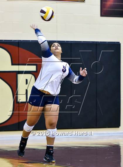 Thumbnail 3 in Richland vs Brewer (EMS-ISD Tournament) photogallery.