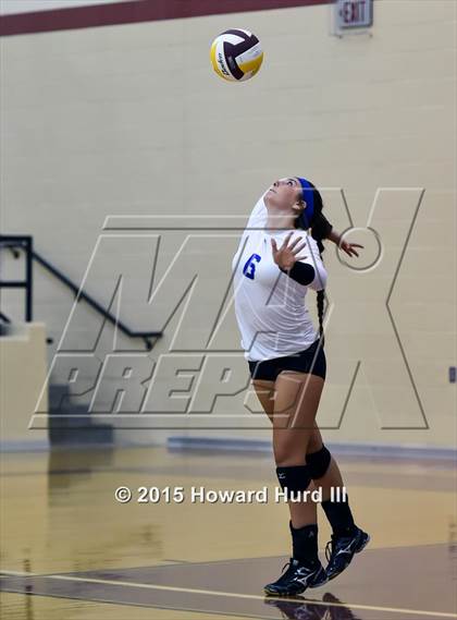 Thumbnail 2 in Richland vs Brewer (EMS-ISD Tournament) photogallery.