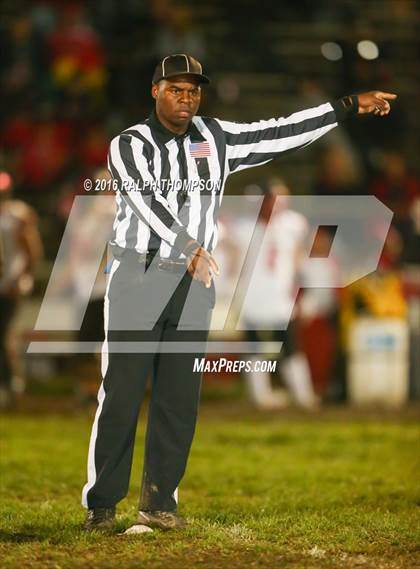 Thumbnail 2 in Cordova vs. Liberty Ranch (Liberty Ranch Senior Night) photogallery.