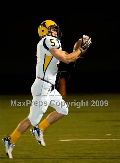 Thumbnail 3 in McKinney vs. Highland Park (Texas 4A D1 Bi-District Playoffs) photogallery.