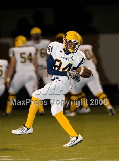 Thumbnail 2 in McKinney vs. Highland Park (Texas 4A D1 Bi-District Playoffs) photogallery.