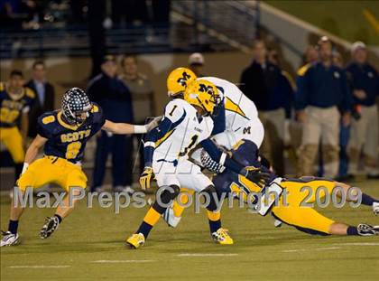 Thumbnail 3 in McKinney vs. Highland Park (Texas 4A D1 Bi-District Playoffs) photogallery.