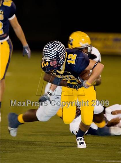 Thumbnail 2 in McKinney vs. Highland Park (Texas 4A D1 Bi-District Playoffs) photogallery.