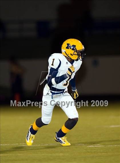 Thumbnail 1 in McKinney vs. Highland Park (Texas 4A D1 Bi-District Playoffs) photogallery.