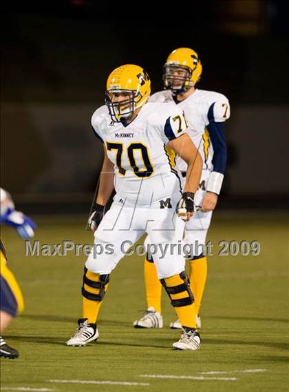 Thumbnail 1 in McKinney vs. Highland Park (Texas 4A D1 Bi-District Playoffs) photogallery.