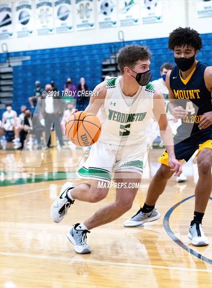 Thumbnail 1 in Mount Tabor vs. Weddington photogallery.