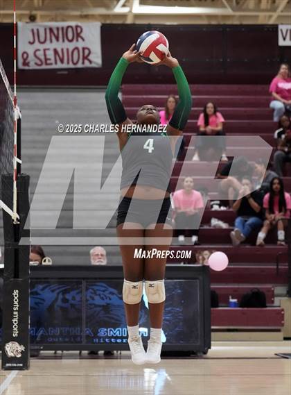Thumbnail 3 in Rudder @ A&M Consolidated photogallery.