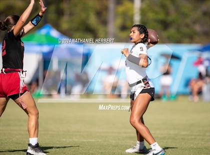 Thumbnail 2 in Huntington Beach vs. Orange Lutheran photogallery.