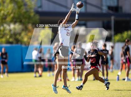 Thumbnail 2 in Huntington Beach vs. Orange Lutheran photogallery.