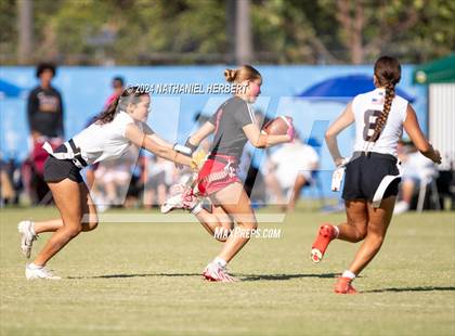 Thumbnail 3 in Huntington Beach vs. Orange Lutheran photogallery.