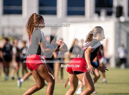 Thumbnail 2 in Huntington Beach vs. Orange Lutheran photogallery.