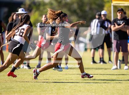 Thumbnail 3 in Huntington Beach vs. Orange Lutheran photogallery.