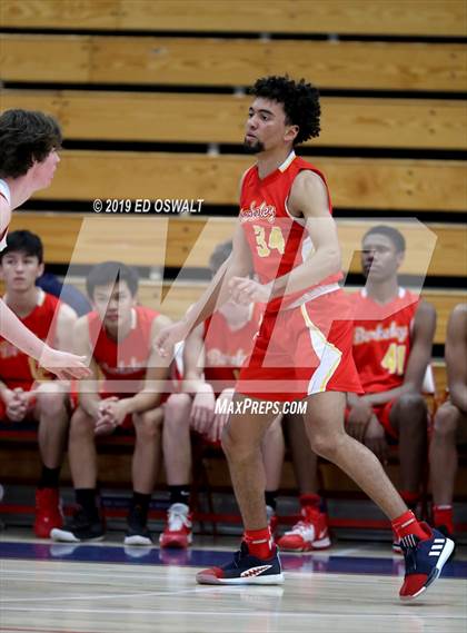 Thumbnail 2 in Foothill vs. Berkeley (Don Nelson Classic) photogallery.