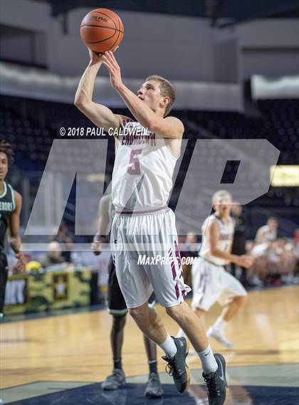 Thumbnail 2 in Enumclaw vs. Kentwood photogallery.
