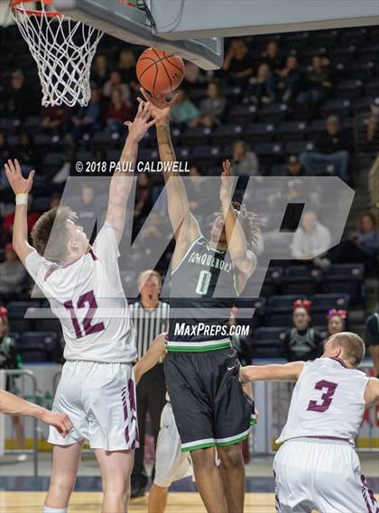Thumbnail 3 in Enumclaw vs. Kentwood photogallery.